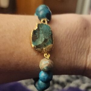 Gold and Blue Stone Bracelet